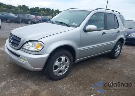 2002 Mercedes-Benz Ml 320 z USA, uszkodzony, nr VIN 4JGAB54E22A361143